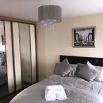 Trinity Four 1-bedroom Apts Centre Apartment