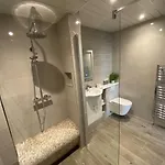 Trinity Four 1-bedroom Apts Centre Apartment