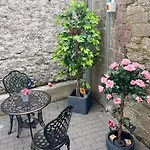 Apartment Trinity Four 1-bedroom Apts Centre *