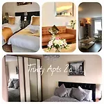 Apartment Trinity Four 1-bedroom Apts Centre *