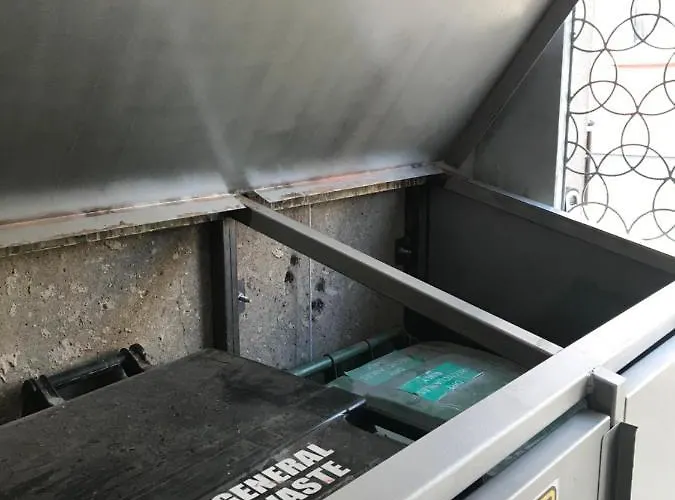 Apartment Trinity Four 1-bedroom Apts Centre