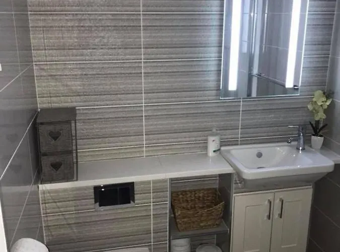 Appartamento Trinity Four 1-bedroom Apts Centre *